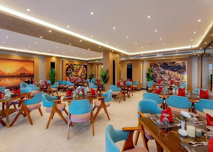 Rewaya Luxury 酒店 洪加達